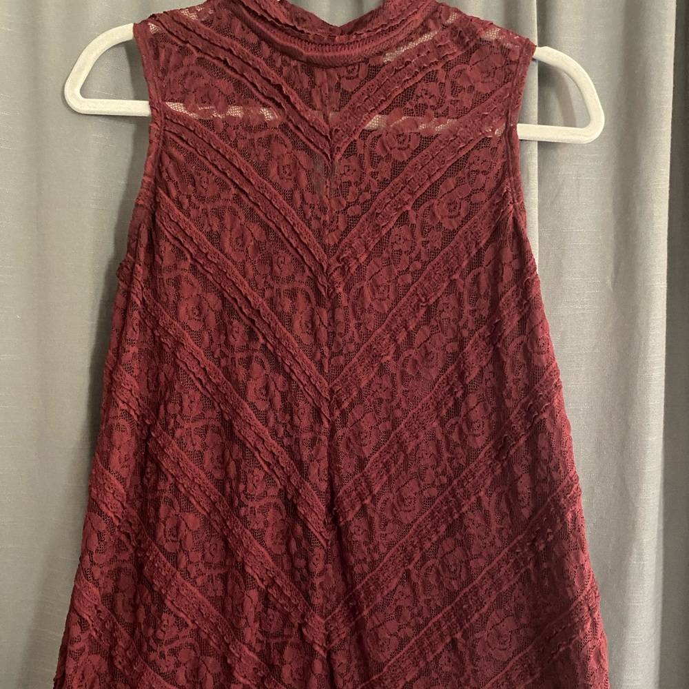 Knox Rose Lace Sleeveless Maroon Top